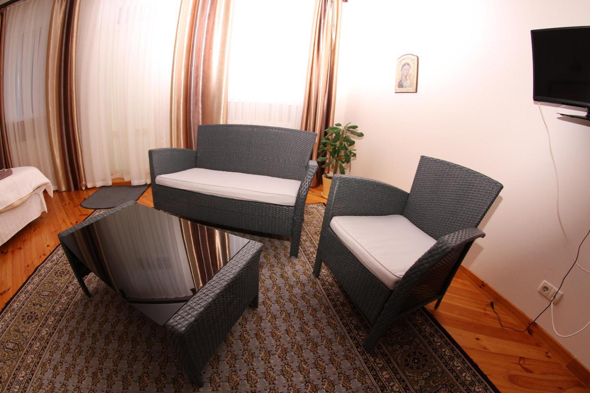 Uyut Hotel Cherníhiv Exterior foto